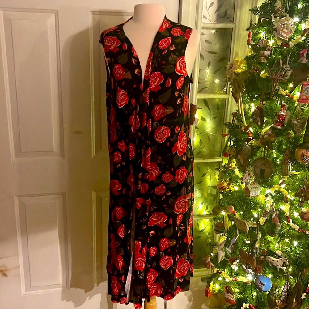 Lularoe long line vest style Joy size M NWT